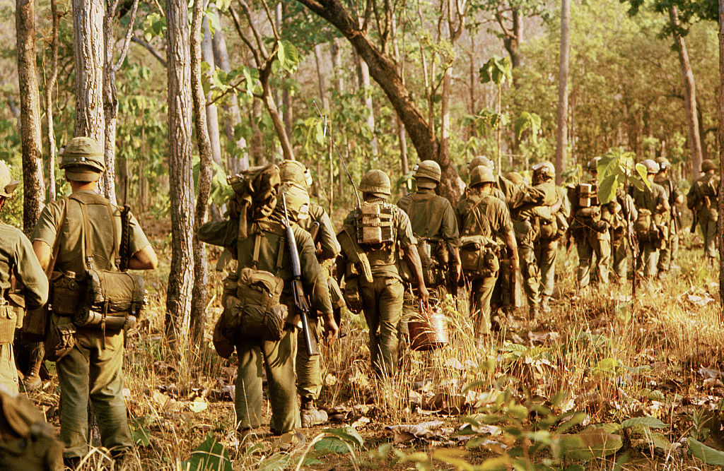 Как американцы бежали от мобилизации во Вьетнам и кто из уклонистов теперь правит страной