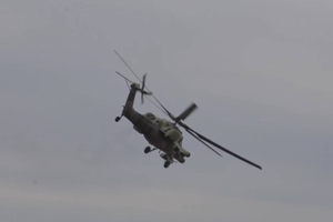 "Властители неба": Минобороны показало уничтожение переправ ВСУ вертолётами Ми-28 