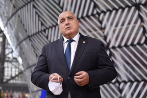 На парламентских выборах в Болгарии лидирует партия бывшего премьера Борисова ГЕРБ