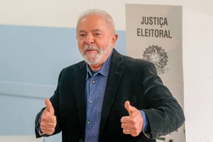Лула да Силва обошёл Болсонару и лидирует на выборах президента Бразилии