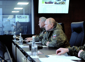 Путин и Шойгу проверили подготовку мобилизованных на полигоне в Рязанской области
