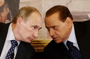 20 бутылок водки: Чего добивается Сильвио Берлускони, возвращая в повестку дружбу с Путиным