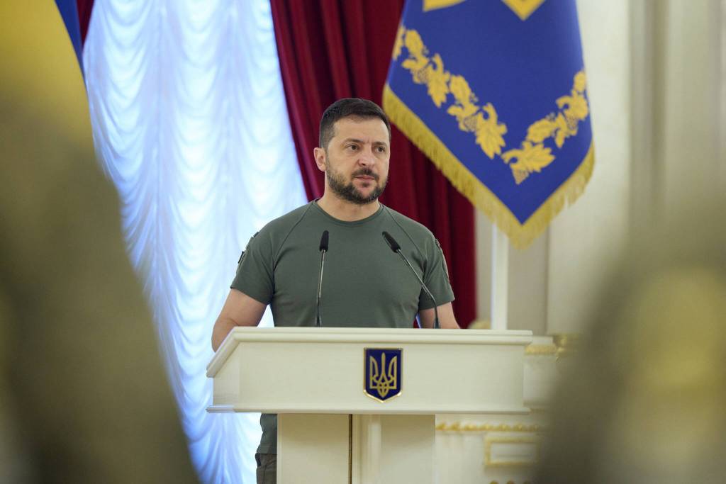 Зеленский наградил Нэнси Пелоси орденом Ярослава Мудрого