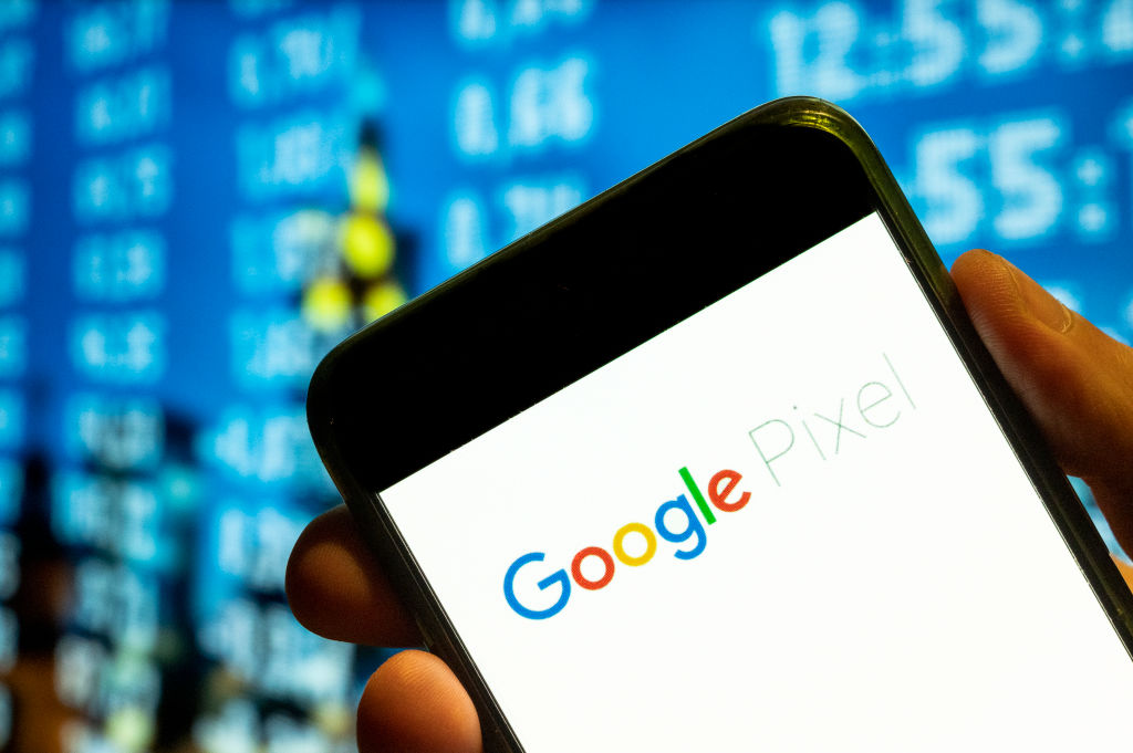 Amazon намекнул на выпуск Google Pixel 7a в скором времени