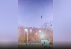 Опубликовано новое видео падения военного самолёта Су-30 в Иркутске