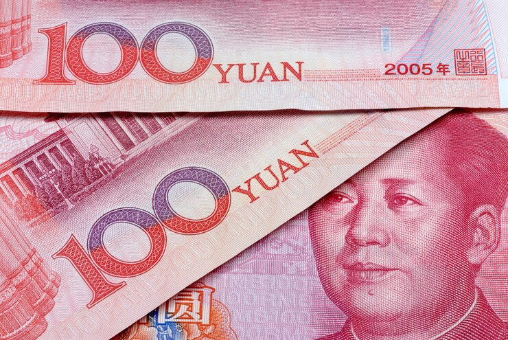 Китай обрушил курс юаня до многолетнего минимума