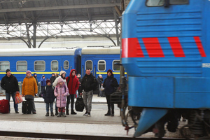Уехавших из страны украинцев попросили не возвращаться домой на зиму