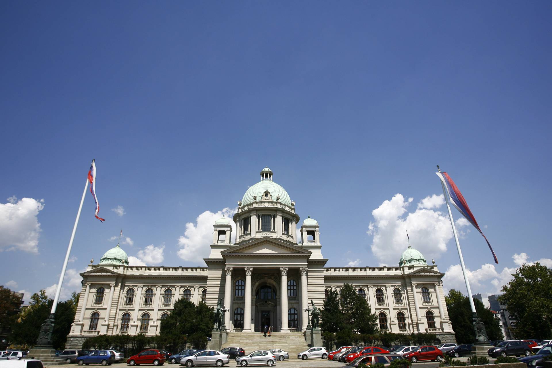 Парламент Сербии утвердил новый кабмин во главе с премьером Брнабич