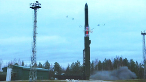 Все учебные цели поражены: Минобороны показало видео с пусками баллистических ракет "Ярс"