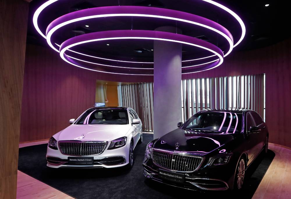 Mercedes-Benz намерен уйти из РФ и продать доли в российских дочках