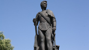 Из Херсона вывезли останки князя Потёмкина и его памятник