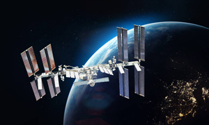 Опасные манёвры: Как МКС уходит от катастрофы при появлении космического мусора