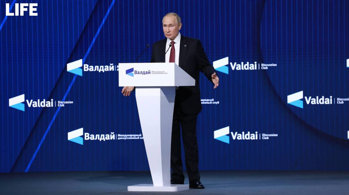 Путин заверил, что Россия не будет навязывать Еревану пути решения конфликта с Баку