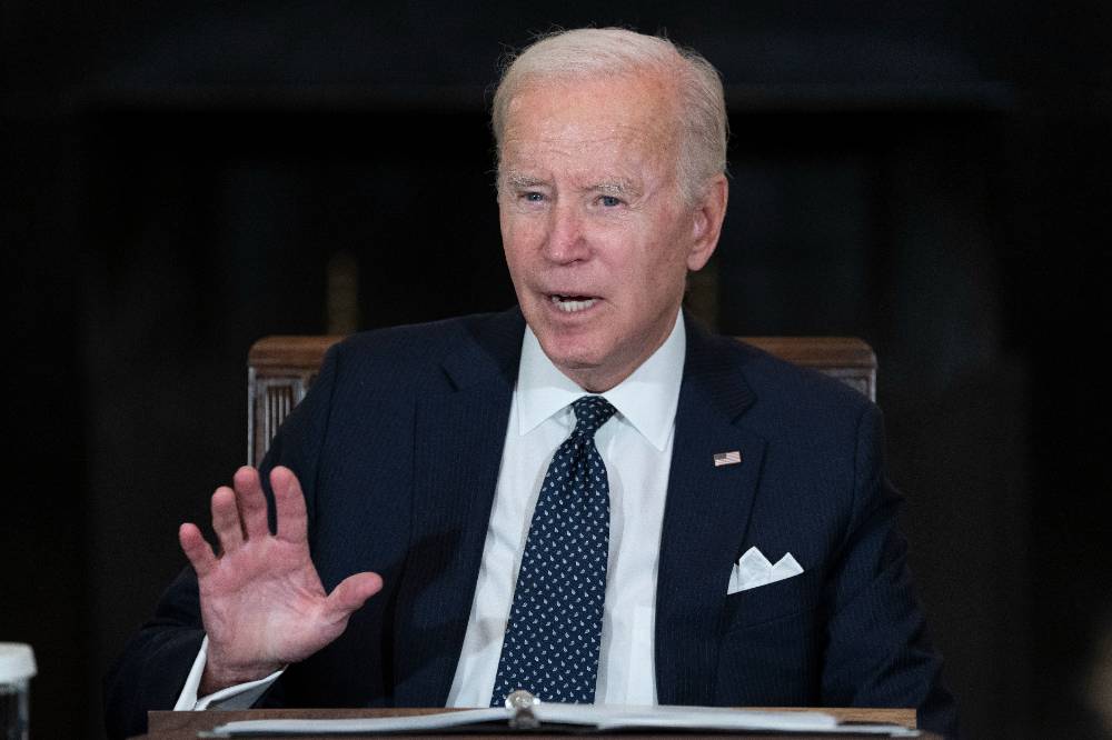 Досталась в руинах: Байден обвинил Трампа в обрушении американской экономики
