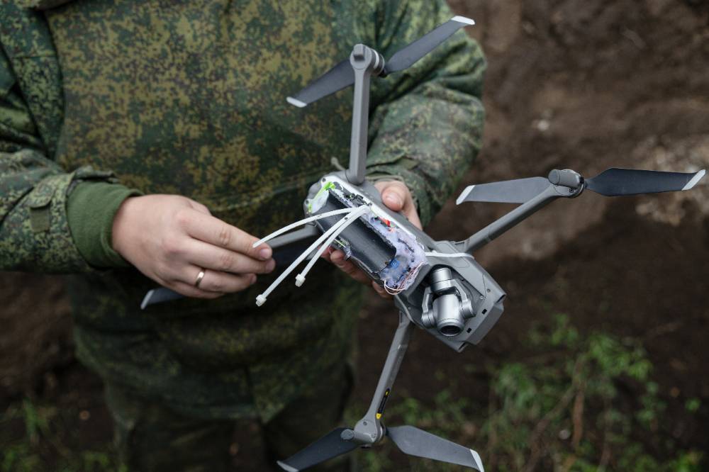 Российская ПВО сбила четыре украинских беспилотника и шесть снарядов РСЗО HIMARS