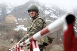 Пашинян готов продлить мандат российских миротворцев в Нагорном Карабахе на 10–20 лет