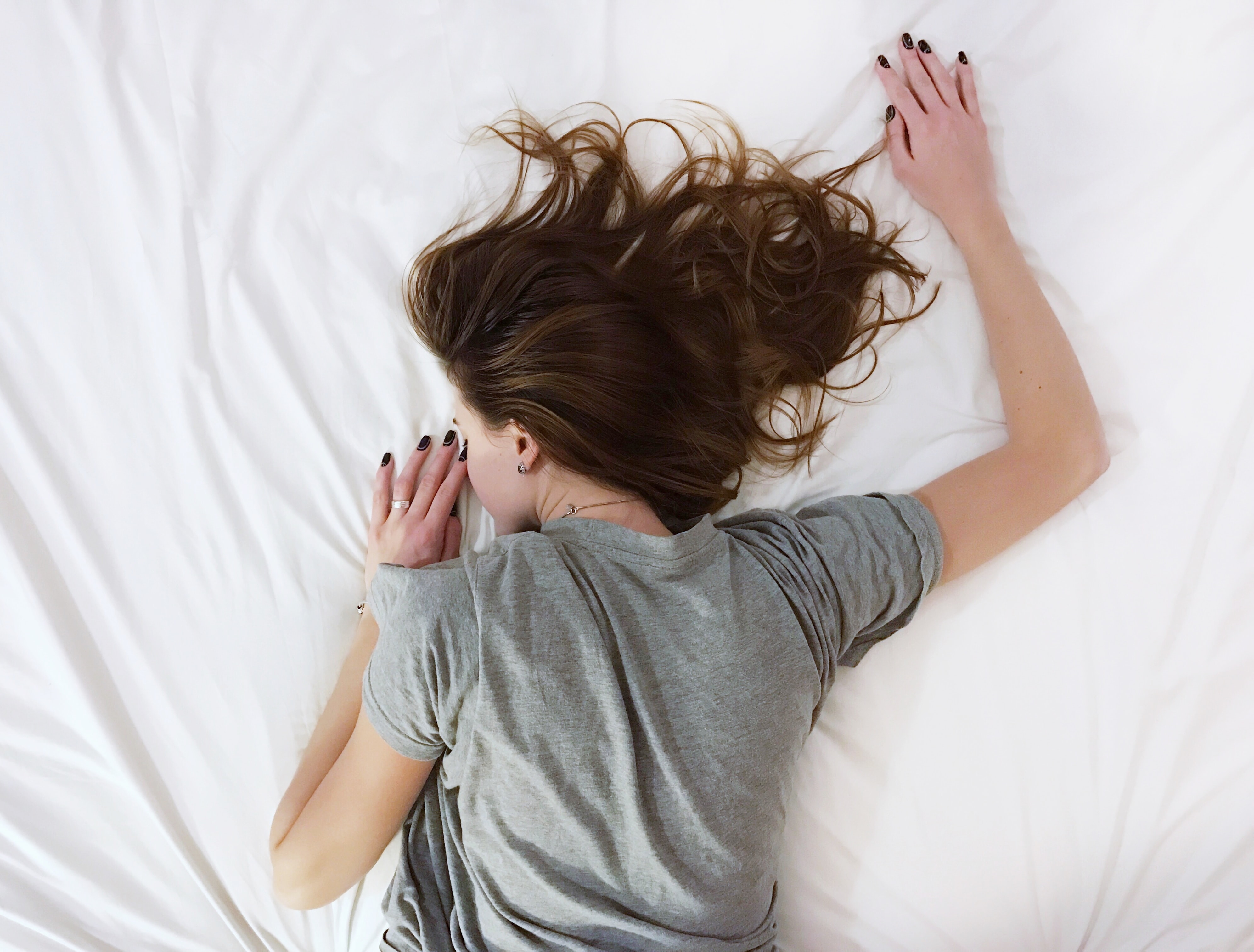 5 причин спать в полной темноте и навсегда отказаться от ночника