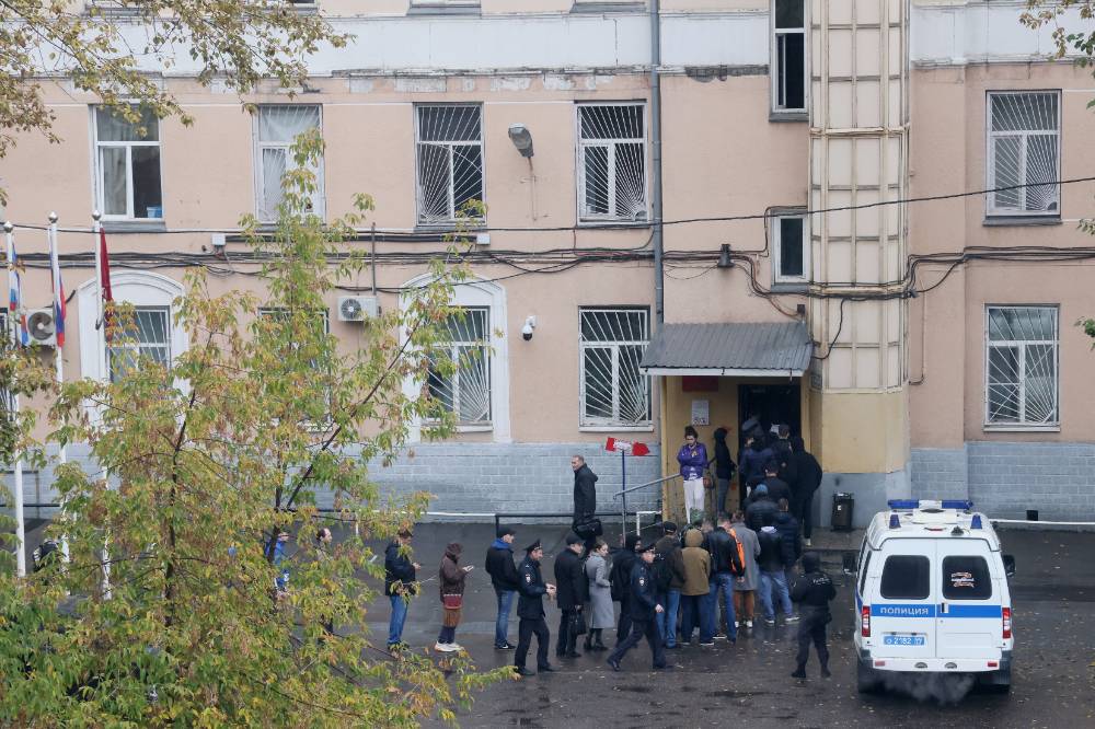 Ещё два военкомата попытались поджечь в российских городах