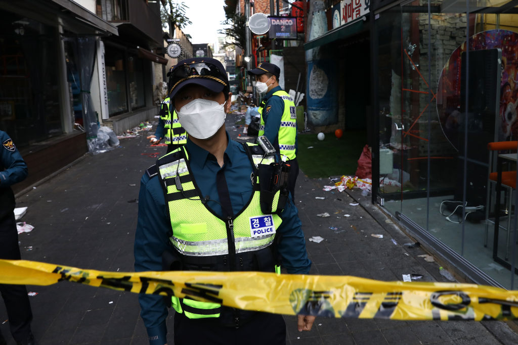 Число погибших в Сеуле иностранцев выросло до 22 человек