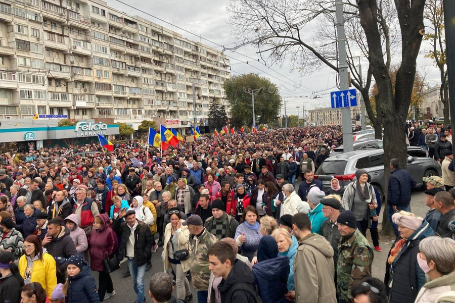 Массовая акция протеста в Кишинёве. Фото © Telegram / NewsMaker.md | Новости Молдовы, Украины и региона