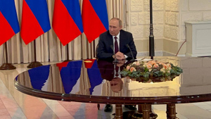 Путин пообещал продолжить контакты Азербайджана и Армении с участием России