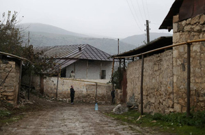 В Карабахе обнаружили массовые захоронения азербайджанских военных