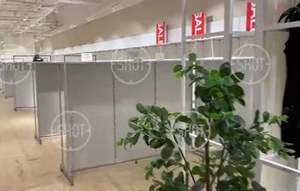 Поживиться нечем: Как выглядят полки в H&M перед окончательным закрытием