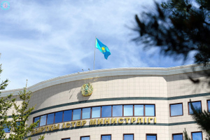В Казахстане пояснили, когда страну покинет обещавший "убивать русских" посол Украины