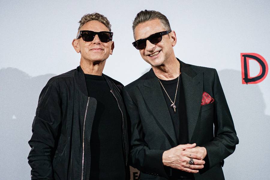 Участники Depeche Mode Мартин Гор и Дейв Гаан. Фото © ТАСС / EPA / CLEMENS BILAN