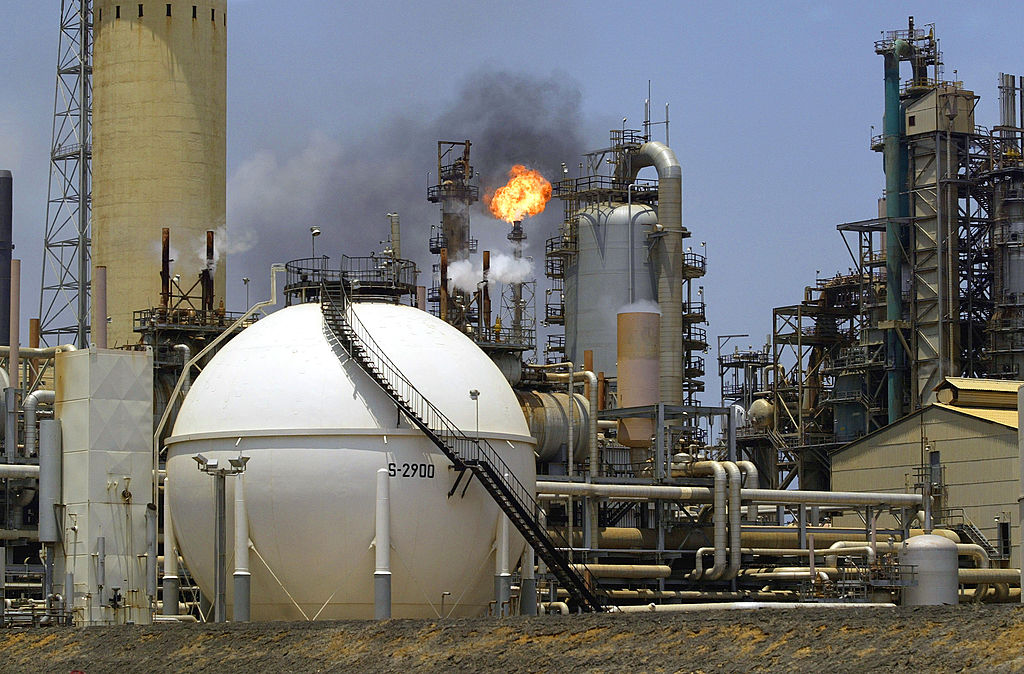 Комплекс нефтеперерабатывающих заводов Амуай-Кардон в Венесуэле. Фото © Getty Images / Kimberly White