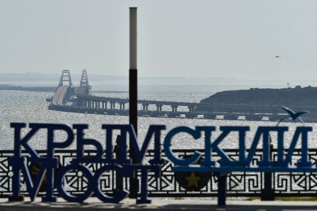В Керчи рассказали о повреждениях из-за подрыва Крымского моста