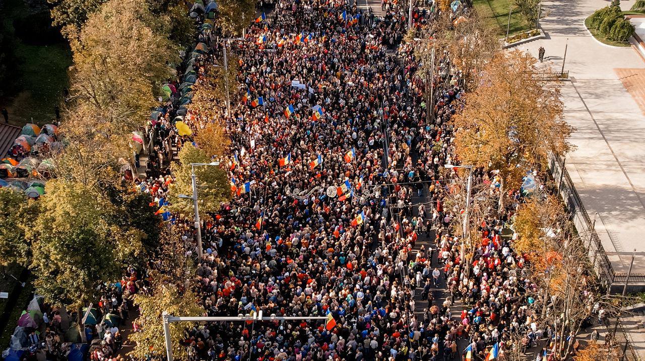 Массовый антиправительственный протест в Кишинёве. Фото © Telegram / Молдавский Vагон