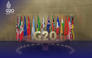 Индонезия из-за нехватки бронеавтомобилей призвала лидеров G20 везти свои
