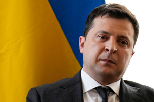 Зеленский пожаловался на уничтожение более половины инфраструктуры Украины