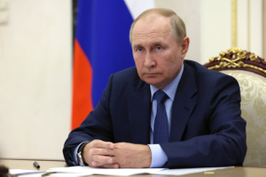 Путин назвал завистниками тех, кто предрекает РФ зависимость от КНР