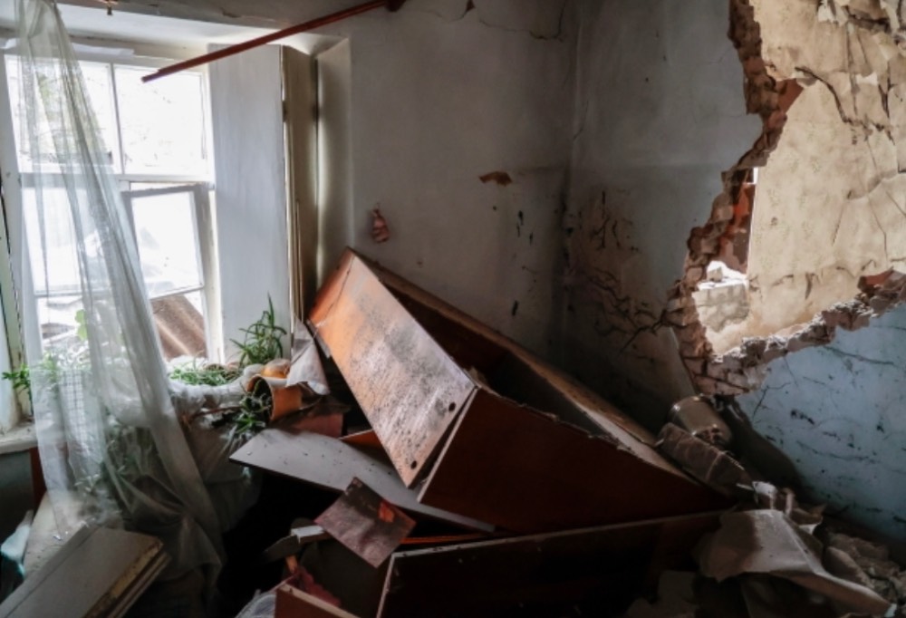 В Курской области под обстрел ВСУ попал трёхэтажный жилой дом