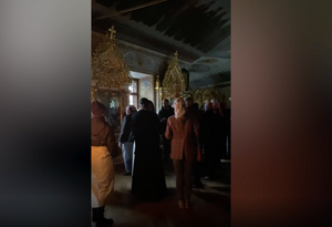 Украинцы хором спели о "пробуждении матушки-Руси" в Киево-Печерской лавре, СБУ негодует
