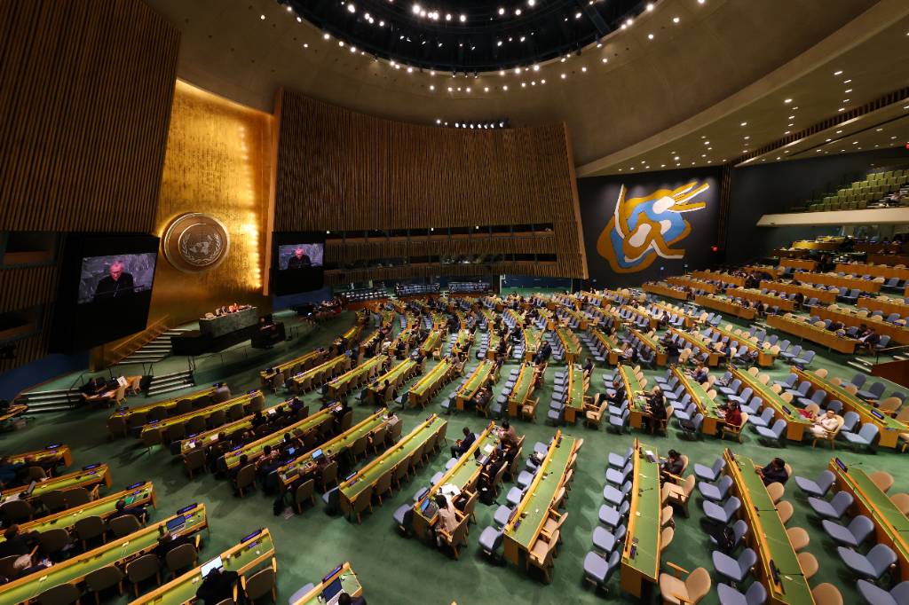 Генассамблея ООН приняла резолюцию о репарациях Украине