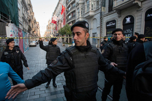 По делу о теракте в Стамбуле задержано почти 50 человек