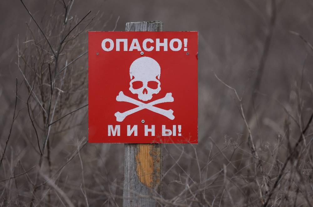 Скончался один из пострадавших при подрыве авто на мине в Брянской области