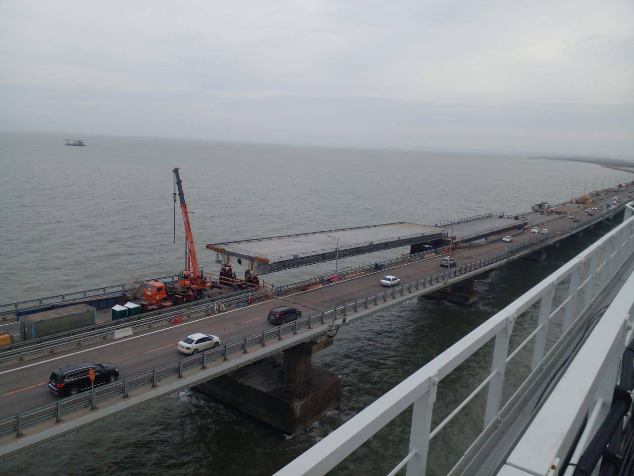 Хуснуллин заявил об установке всех пролётов Крымского моста. Фото © Telegram / Марат Хуснуллин