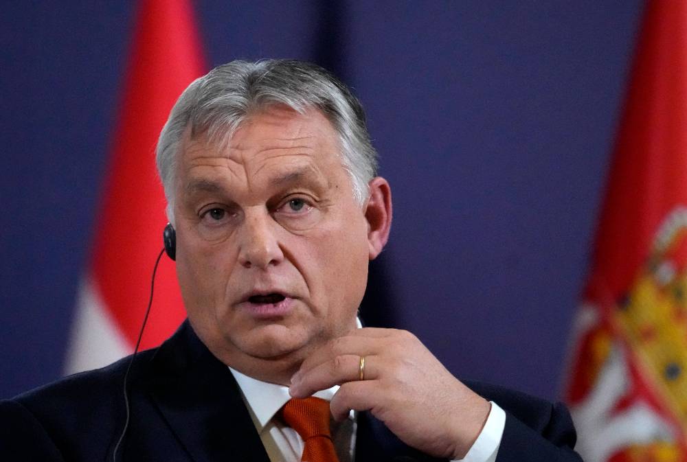 Орбан поучаствовал в опросе о возвращении Трампа в Twitter и всех заинтриговал