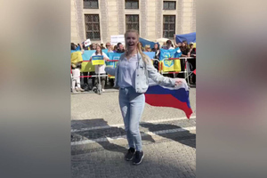 В ФРГ бесследно пропала россиянка, станцевавшая "Калинку" с триколором перед украинцами