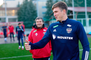 Нападающий сборной России Соболев поделился впечатлениями от матча с Узбекистаном