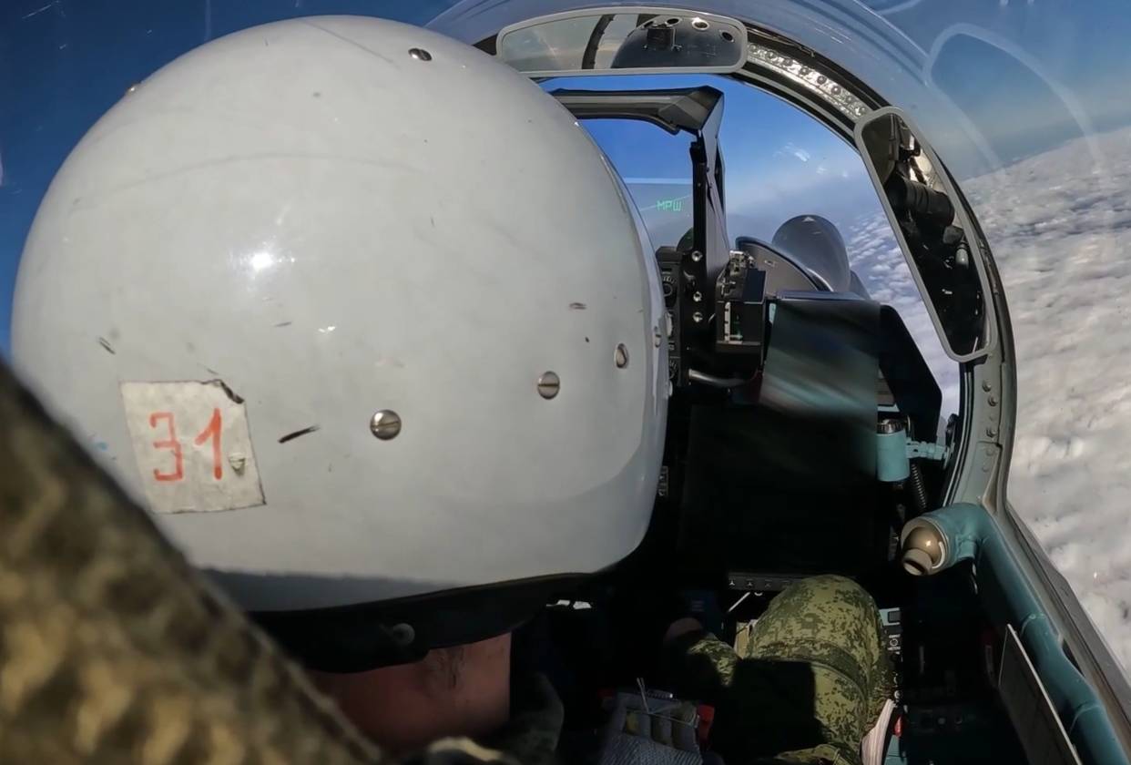 Российский истребитель Су-35С сбил самолёт противника в зоне спецоперации