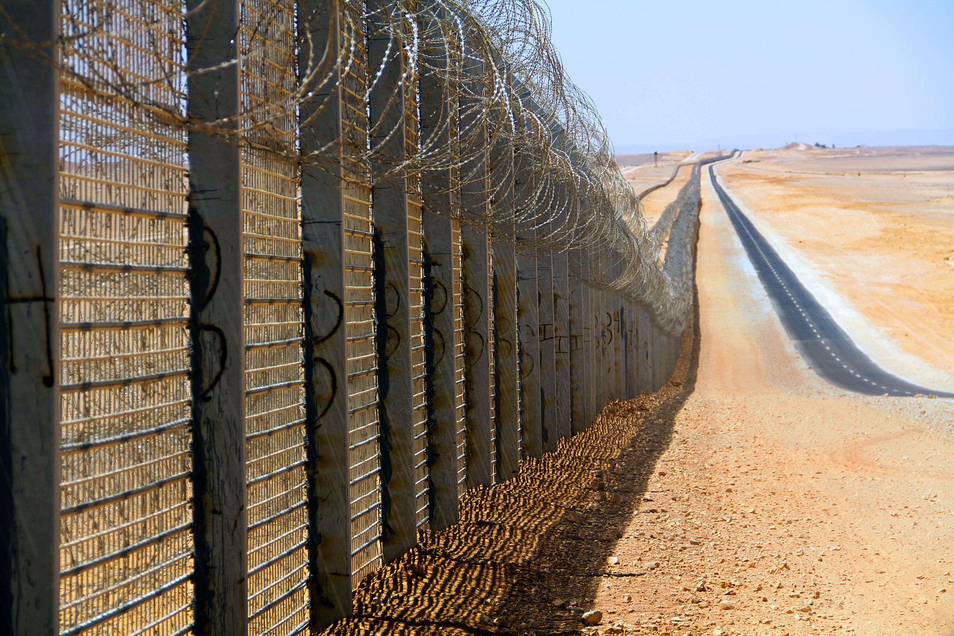 Стена между Египтом и сектором Газа. Фото © Wikipedia