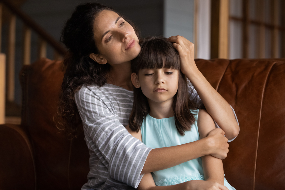 Гиперопека в воспитании только приводит к серьёзным проблемам, это не забота. Фото © Shutterstock