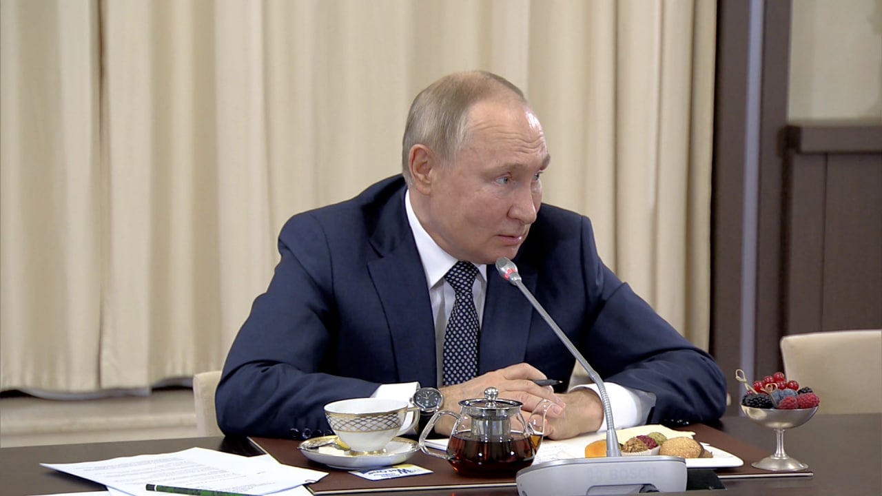 Путин: Военным РФ, в том числе бойцам с Кавказа, присуще достойно выполнять воинский долг