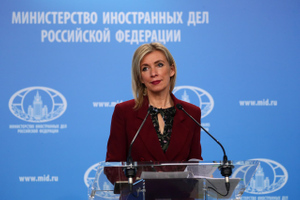 Захарова иронично предрекла НАТО "исчезновение" Зеленского с Украины