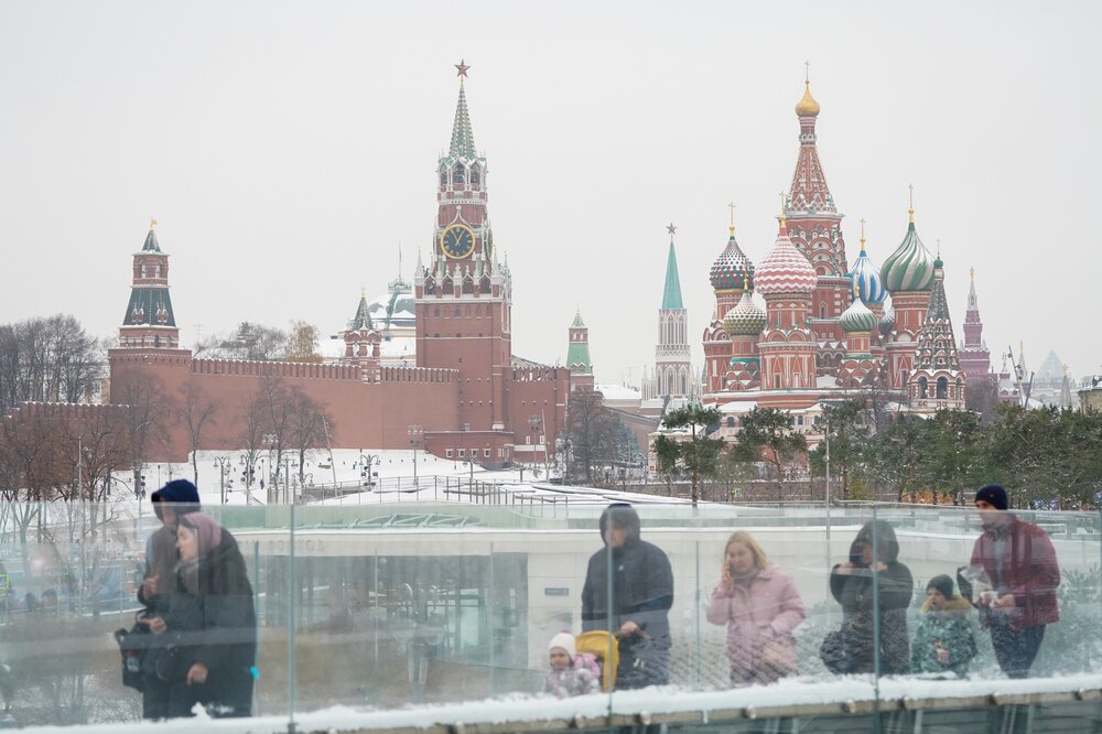 Москвичам пообещали солнечную и морозную погоду в начале недели